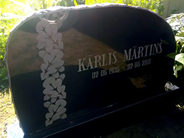 Kapakmens - Kapu piemineklis