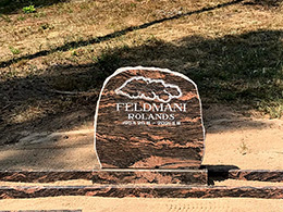 Kapakmens - Kapu piemineklis