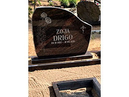 Kapakmens - Kapu piemineklis