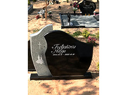 Kapakmens - Kapu piemineklis